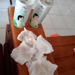 TONER BADAN AHA BPOM WHITENING SAPTADASA