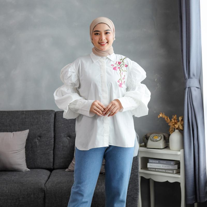 Puffy Blouse Bordir - Blouse Wanita Terbaru - Atasan Wanita Terkini - Kemeja Lengan Balon by EDek Baju Katun Basic embrodery Casual 3