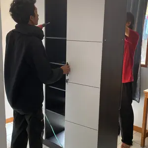 Lemari Pakaian 3 Pintu Minimalis Putih Lemari Baju Hitam Putih dengan Kaca Cermin Lemari Murah Baju Kamar