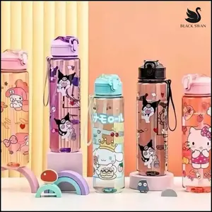 ￼[BS] Botol Minum / Bottles Water Anak Aneka Karakter Kuromi Sanrio 650ml Dilengkapi Tali dan Sedotan Plastik Kitchenware