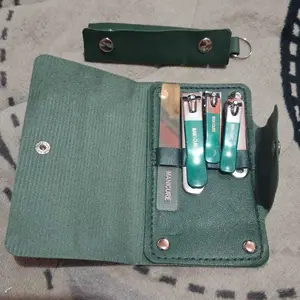 Piliss Gunting Kuku Set 10 in 1 Manicure Set Dengan Desain Anti Berceceran