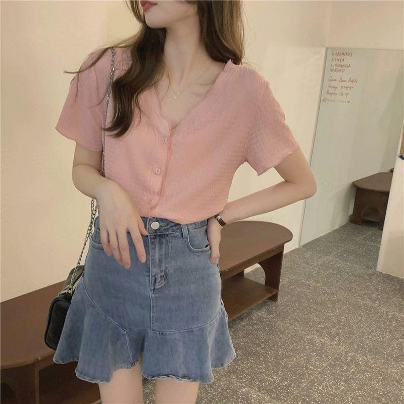 Product Introduction of Áo Thun Ngắn Tay Cho Nữ, Thiết Kế Xếp Li, Cổ Chữ V, Có Cúc, Mỏng 16