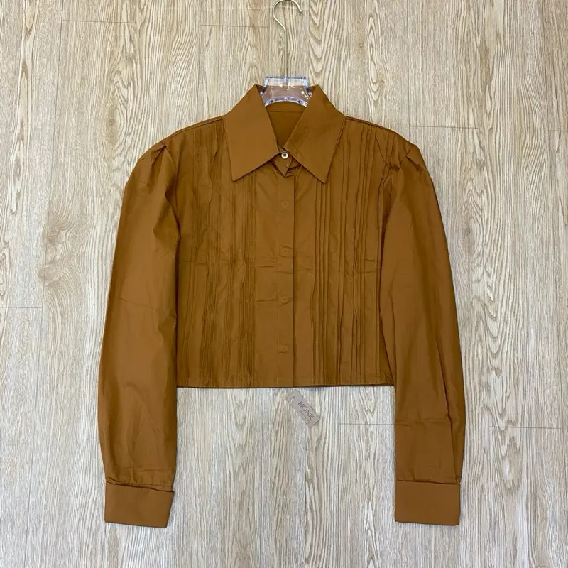 Atasan crop polos wanita berbahan katunn