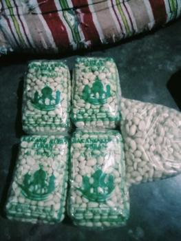 Product Review of 5 bungkus Kacang Kupas Asli Tuban 250g x 5 Bungkus - Total Berat 1,250g - Goreng, Food, Mete, Kering, Snack, Cemilan Bawang Makanan Camilan Mede from m**z 3