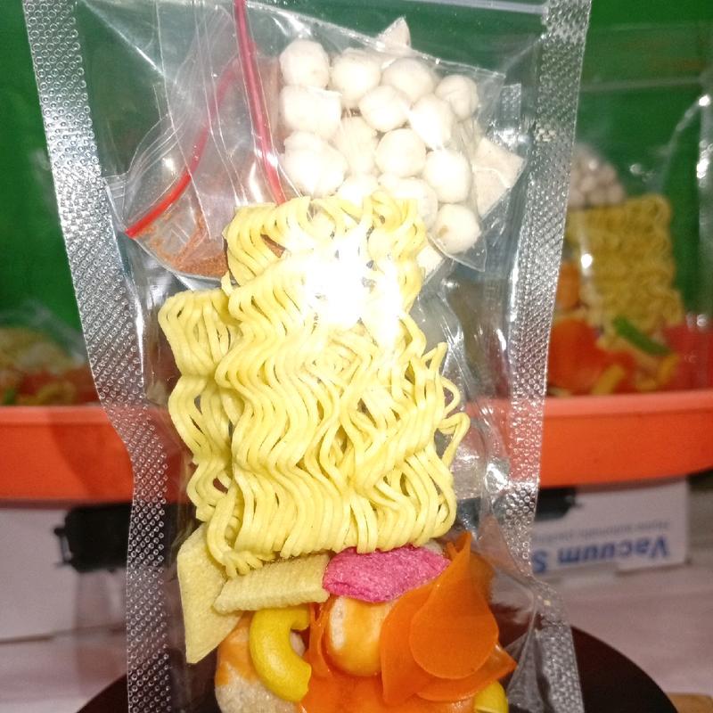paket 5 bungkus seblak instan mini  khas garut Food makanan pedas food instan Masakan 2