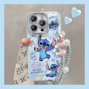 Case HP khusus untuk iPhone/OPPO/VIVO/Xiaomi/Redmi/Samsung/Infinix/Realme， desain Stitch Lilo & Stitch pink dan biru dengan motif feather yang unik, mewah, dan stylish, perlindungan full cover anti jatuh, khusus wanita, sudah termasuk pelindung lensa.
