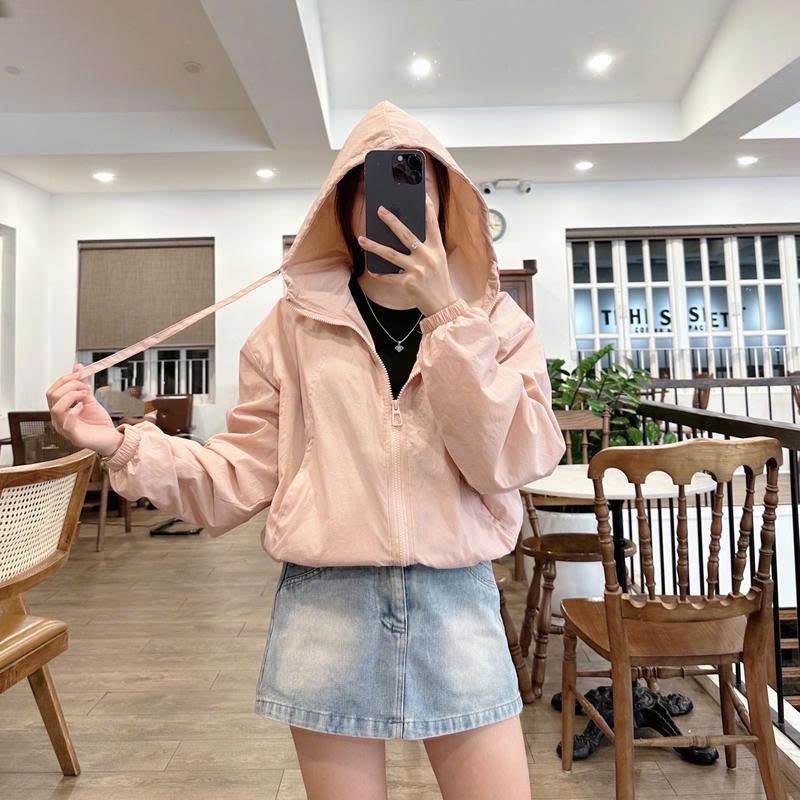 Áo Khoác Gió Nhăn Nữ Form Croptop Có Mũ, 2 Lớp Bên Trong Lót Lụa, Chống Nắng, Chống Gió