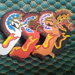 gantungan kunci  kuda lump[ing dan celeng srenggi bahan kulit asli tebal Ganci