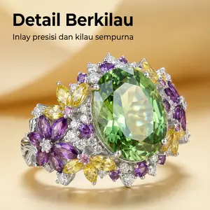 MNC08C Cincin Oval Terbuka Hijau Zirkon Gaya Istana Mewah Ringan Cocok untuk Jari Telunjuk Perhiasan Tangan Indah Serbaguna dengan Inlay Presisi dan Kilau Sempurna