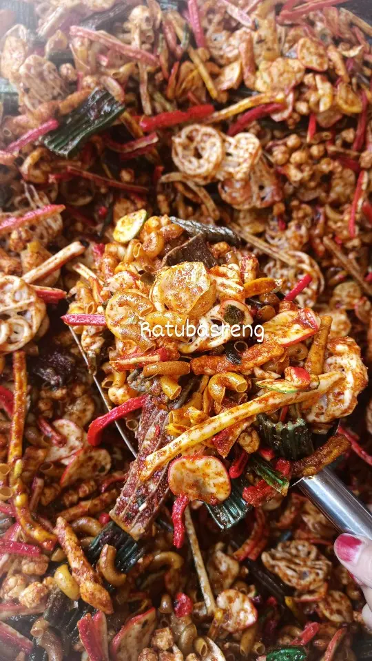 Seblak Campur Pedas 250 Gram/ Basreng/kerupuk  jengkol/makaroni/pedo/beton/seblak mix /Snack Default