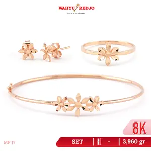 Set Perhiasan Bunga Enam Kelopak 8K Wahyu Redjo Pameran