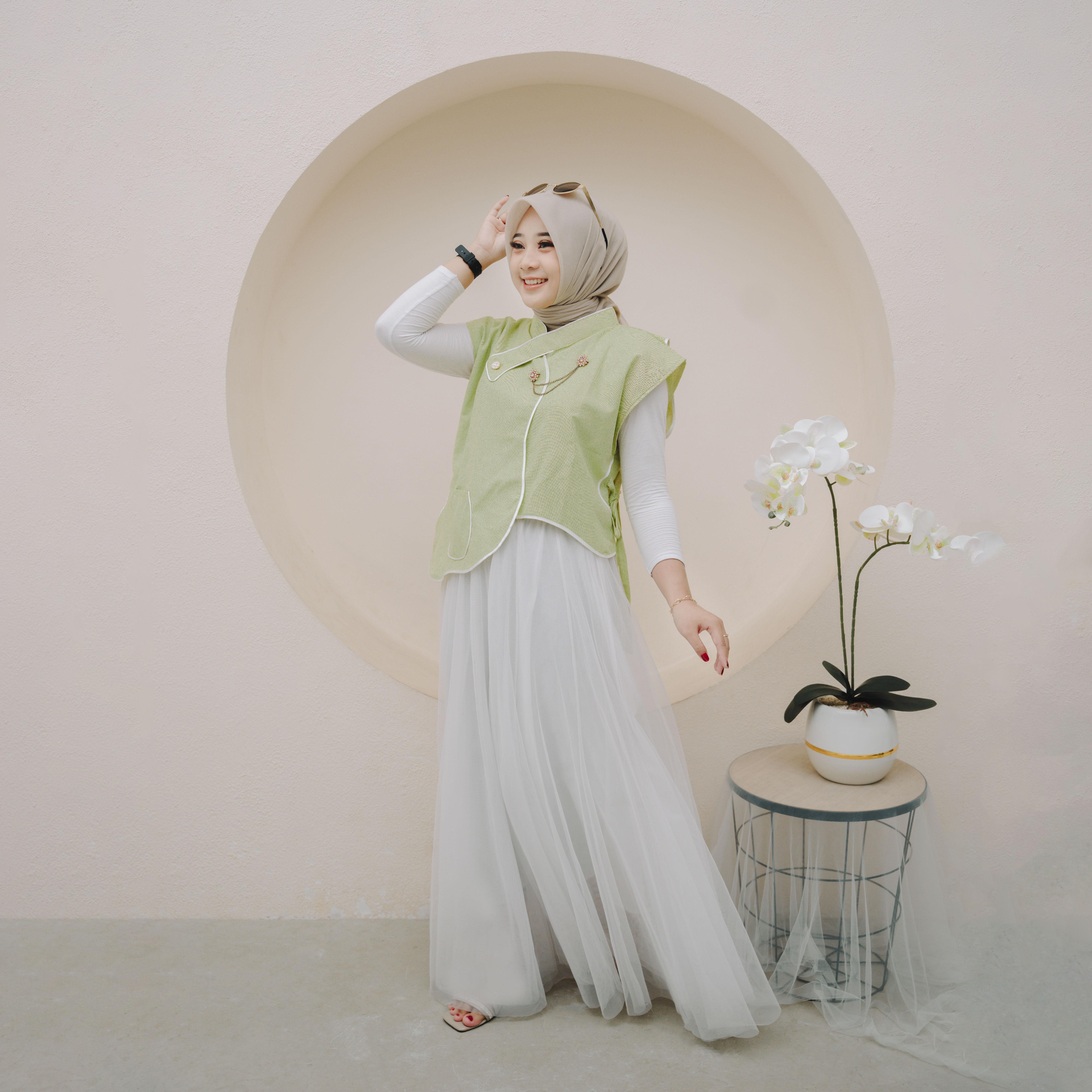 MICA Vest TOP Atasan Linen Wanita Semi Crop
