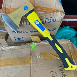 Kapak Asli Dayak Gagang Fiber Pemotong Kayu Bambu Anti Gompal dengan Desain Ergonomis dan Tangan Kuning Hitam