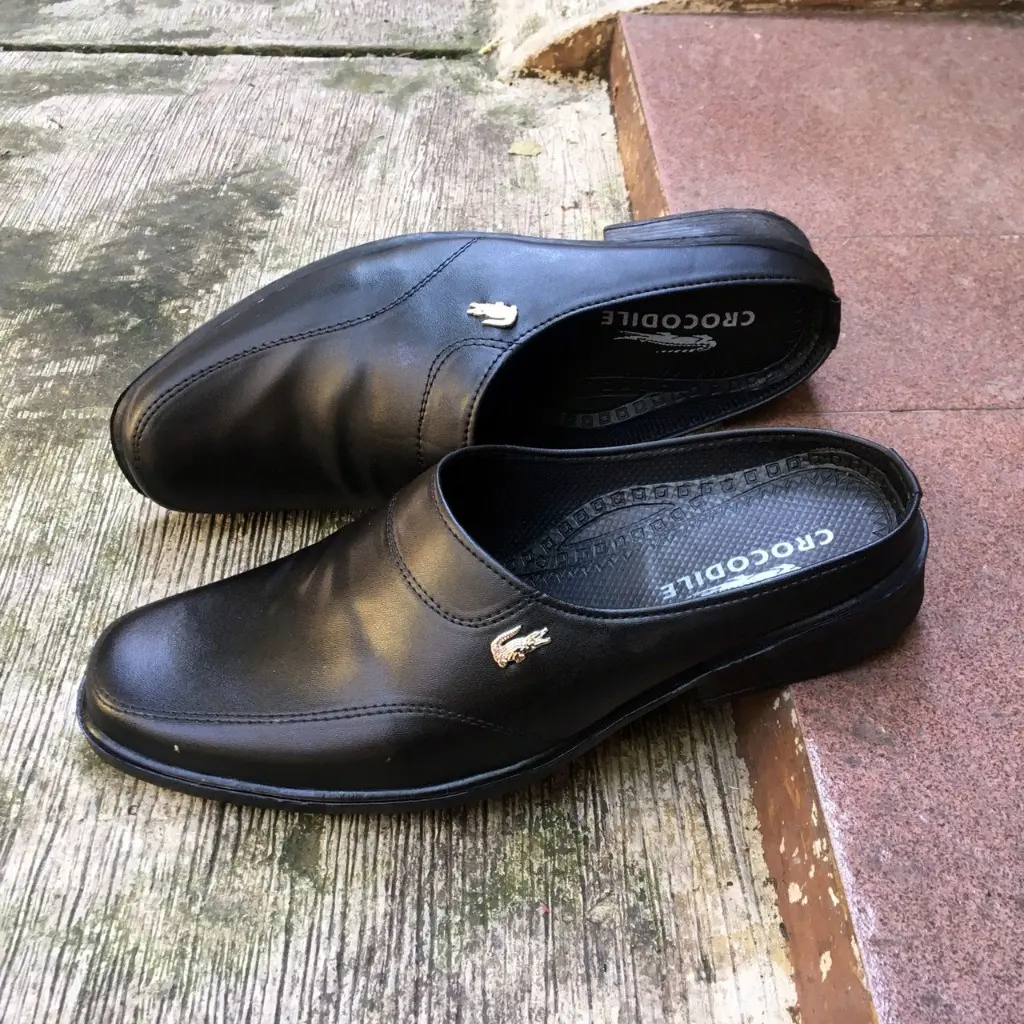 Bustong TERLARIS FREE KAOS KAKI - Sepatu Bustong Pria Kulit swedia Terbaru keren 2024 Formal Casual