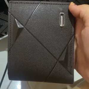CSN DOMPET LIPAT PRIA MINIMALIS BAHAN KULIT PU
