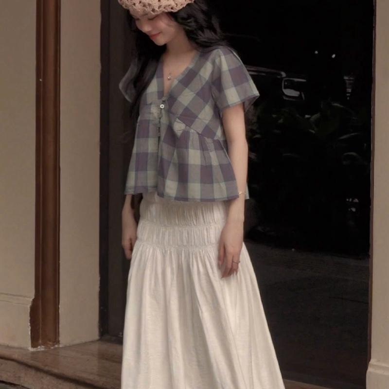   F1  Áo sơ mi kiểu nữ caro cổ V KAZU 