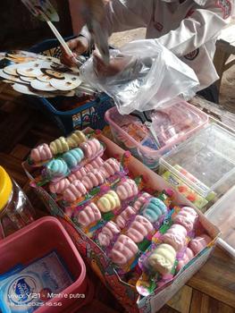 Product Review of DSM MARSHMALLOW SATE BARU BOX ISI 30 from M**1 0