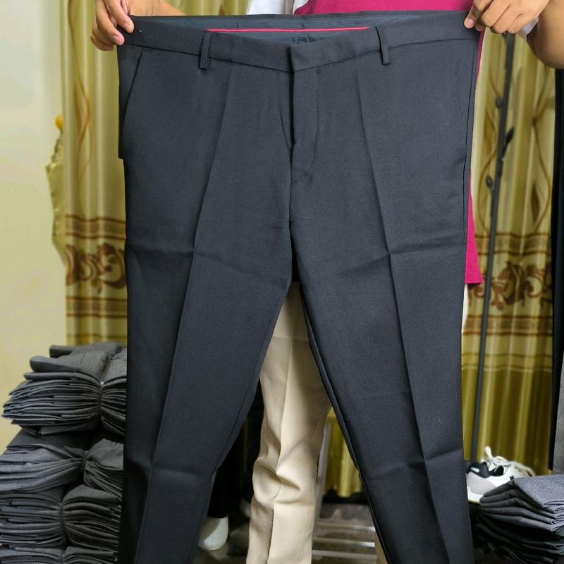 Celana Slimfit Pria Jumbo 39-44, Model Slimfit, Nyaman dan Longgar, Pilihan Hitam, Abu-Abu, Navy, dan Coklat Tua 1
