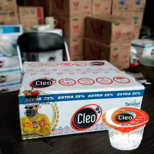 air kemasan cleo 120 ml 1 dus isi 40 pcs