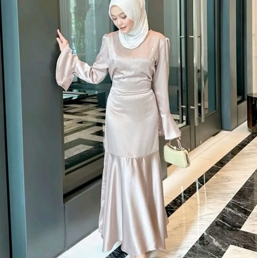 lylia dress - dress mewah simpel & elegant  Gamis Pesta Wanita kekinian fashion  Muslim