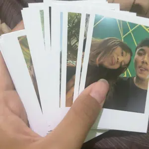 Cetak Foto Polaroid 2R + Laminating Glossy