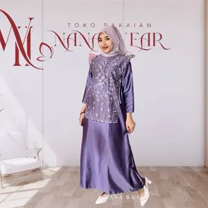 Alera Short Outer Brokat dengan Detail Bordir