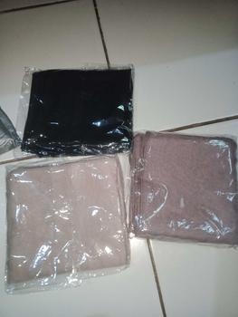 Product Review of NADRASYAL - Plain Square Hijab Segiempat Polycotton Hijab Persegi Wangi Bella Square (TANPA LABEL) Nyaman Muslim Kerudung Basic from N**a 0