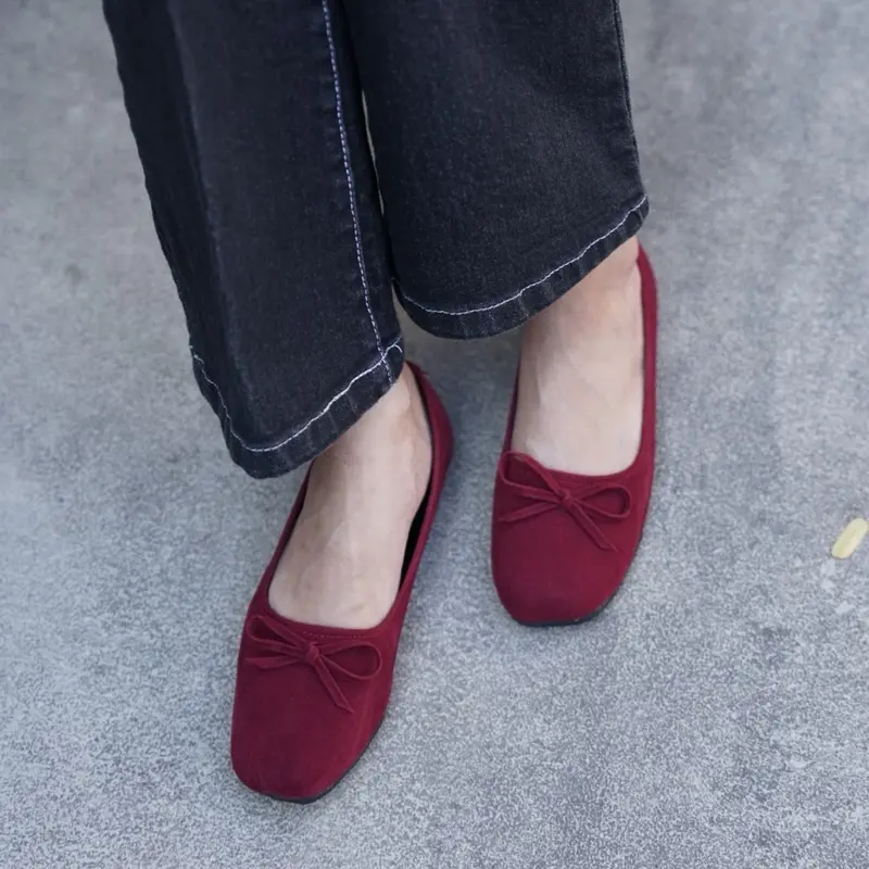 Raitalexander - Anna Red Suede Flatshoes 1