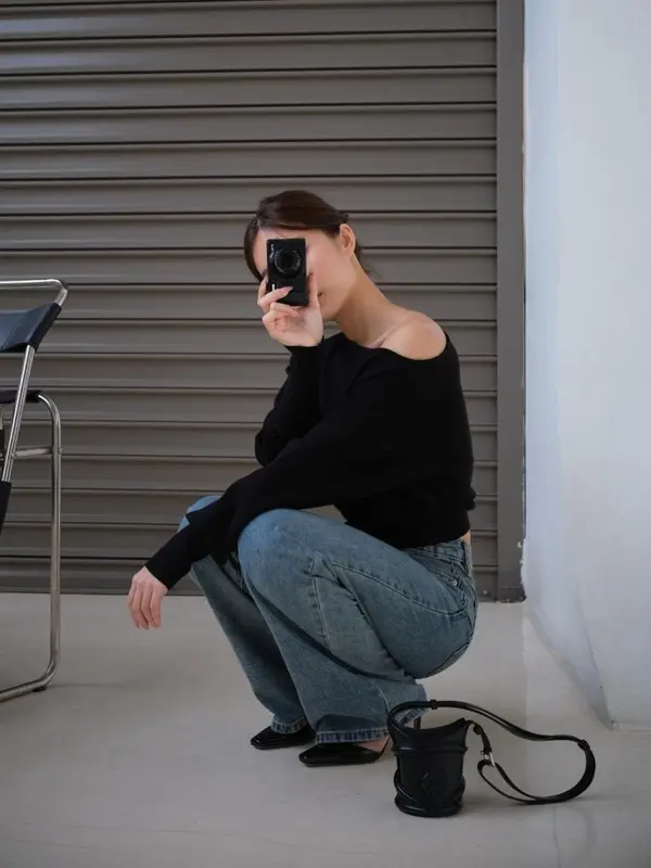 Kiyorawears - Yuki Knit Long Sleeve Top / One Shoulder Wanita / Sweater Knit / Atasan Wanita Kekinian / Atasan Rajut / Blouse Lengan Panjang / Blouse Wanita / Off Shoulder Top / Atasan Basic Rajut / Korean Style 8