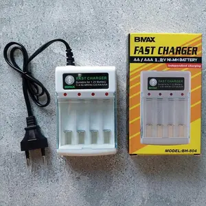 BMAX Charger 4 Slot Fast Charger AA/AAA Rechargeable Baterai Cas Ni-CD Ni-MH Model BH-804