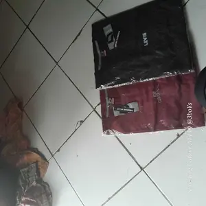 PAKET ISI 2PCS 50RB KAOS DISTRO MOTIF SIMPLE COCOK UNTUK PRIA DAN WANITA MOTIF RANDOM