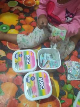 Product Review of MRC MACARON COOKIES RANJANI KUKIS BERANEKA RASA from m**a 2