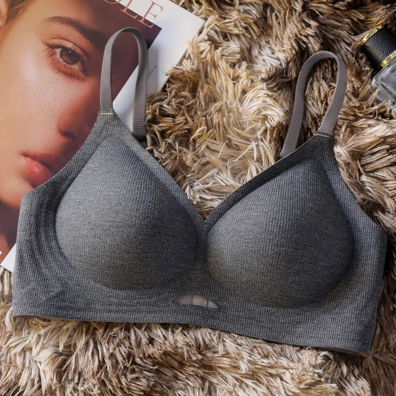Comfortable seamless underwear for women, small chest gathered fixed four seasons thin bra, sweat-absorbent and breathable, no steel ring bra Bridal