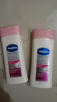 Product Review of Vaseline Healty Bright UV Extra Brightening Gluta Glow 200ml from d**i 0