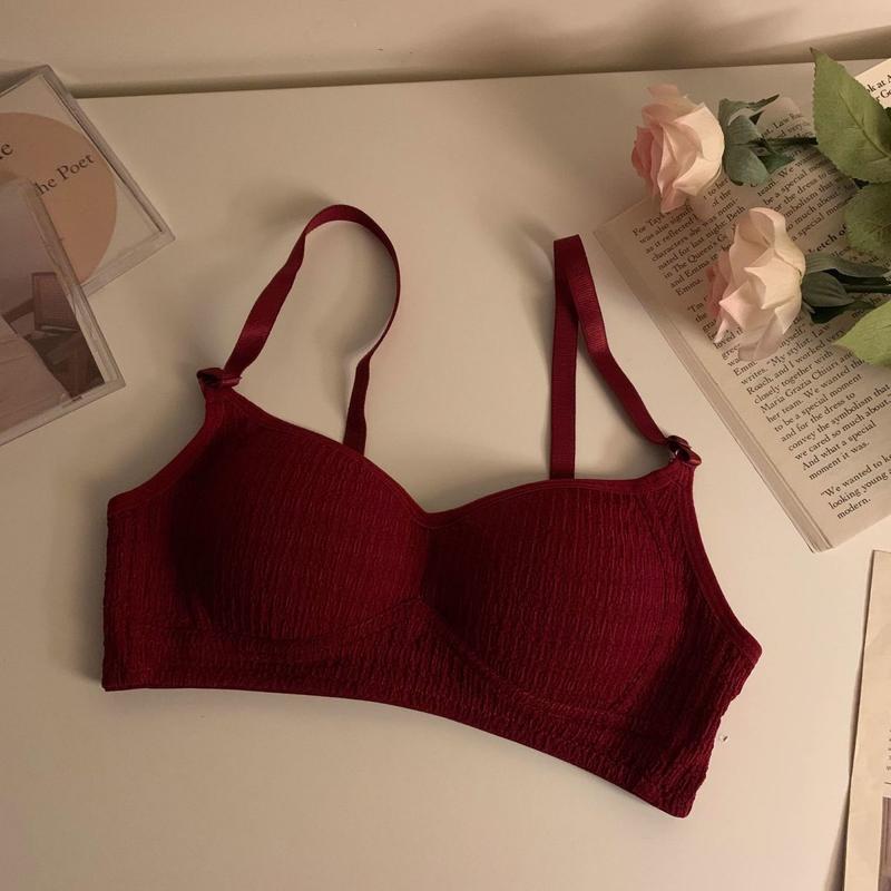 Product Introduction of Year of Birth Dragon Lucky Underwear for Women Push up Push up Anti-Sag Wireless Red Wedding Bra Set 03 8