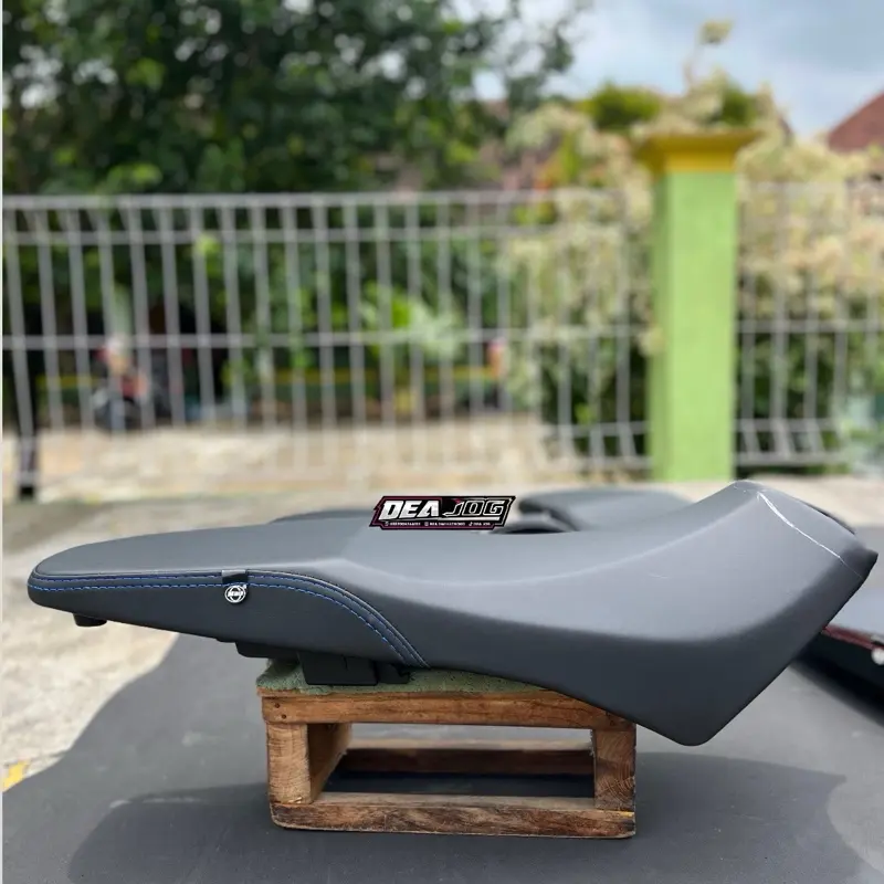 JOK TIGER REVO MOTIF CATUR KULIT MBTECH CARERA