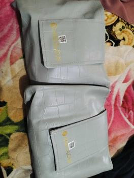 Product Review of ELCY BEAUTY GLOW WHITENING BPOM from R**l J**h 0