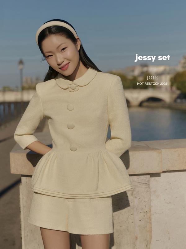  JOIE DES ROSES - Áo tweed dáng peplum cổ sen phối hoa JESSY TOP và quần short tweed JESSY SHORT 