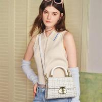 Gambar FOXER   Sling Bag Wanita Tas Bahu Yang Simpel Dan Segar  Tas Selempang Yang Modis Dan kKasik - Putih dari FOXER.Id Kab. Tangerang 3 Tokopedia
