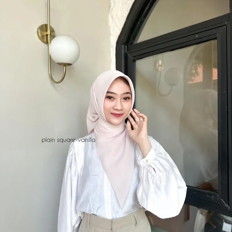 Plain Square by Heejab Inds | Hijab Pollycotton | Segiempat Bella Square 2