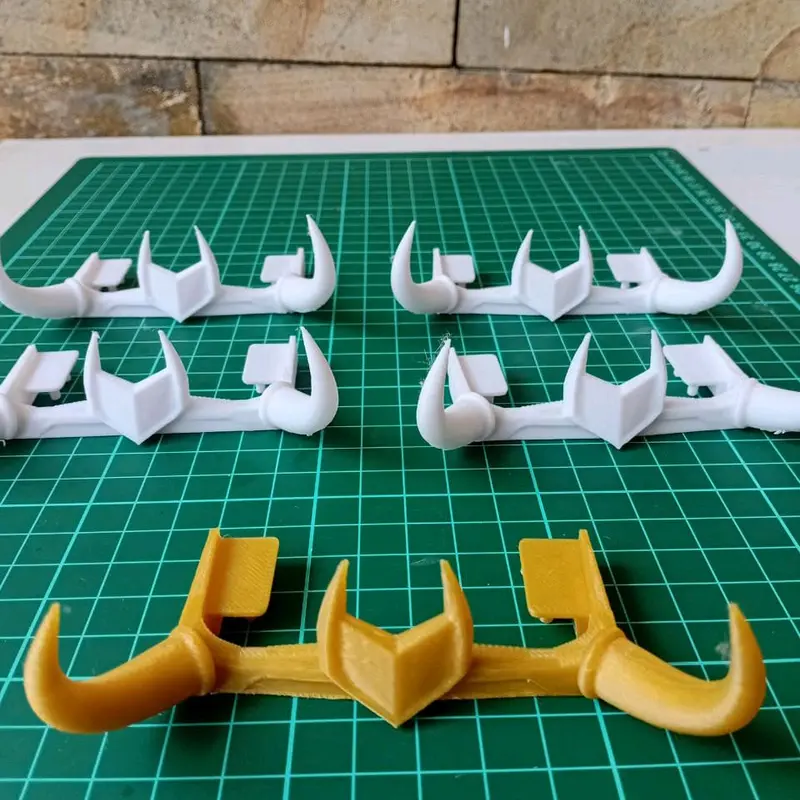 Helm Aksesoris Miniatur Bus Basuri RKC Tipe Loki 6