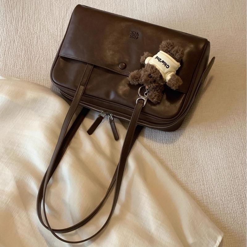 Tas Bergaya Retro dengan Kualitas Terbaik, Gantungan Beruang Tambahan 4