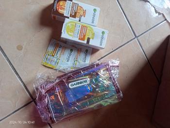 Product Review of [FREE 6X SERUM] Paket Hemat Brightening - Glowing ISI 2 ISI 3 - Brightening - Krim Pagi Malam – Bundle – Serum Vitamin C - Moisturizer from K**a N**y 1