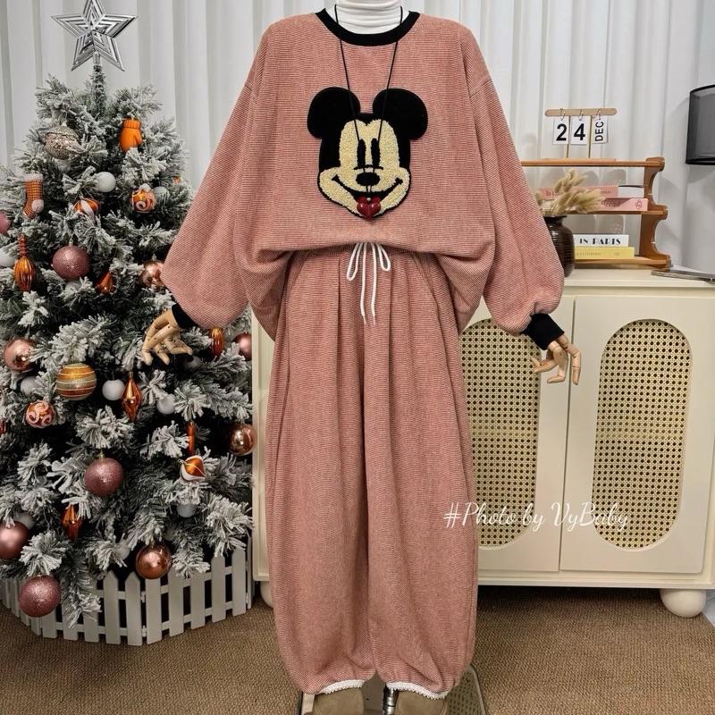 Unidex Áo Kẻ Len Thêu Cừu SÉT BỘ KẺ LÔNG Phom Thụng Chất Liệu Mềm Mại Phù Hợp Cho Mùa Đông