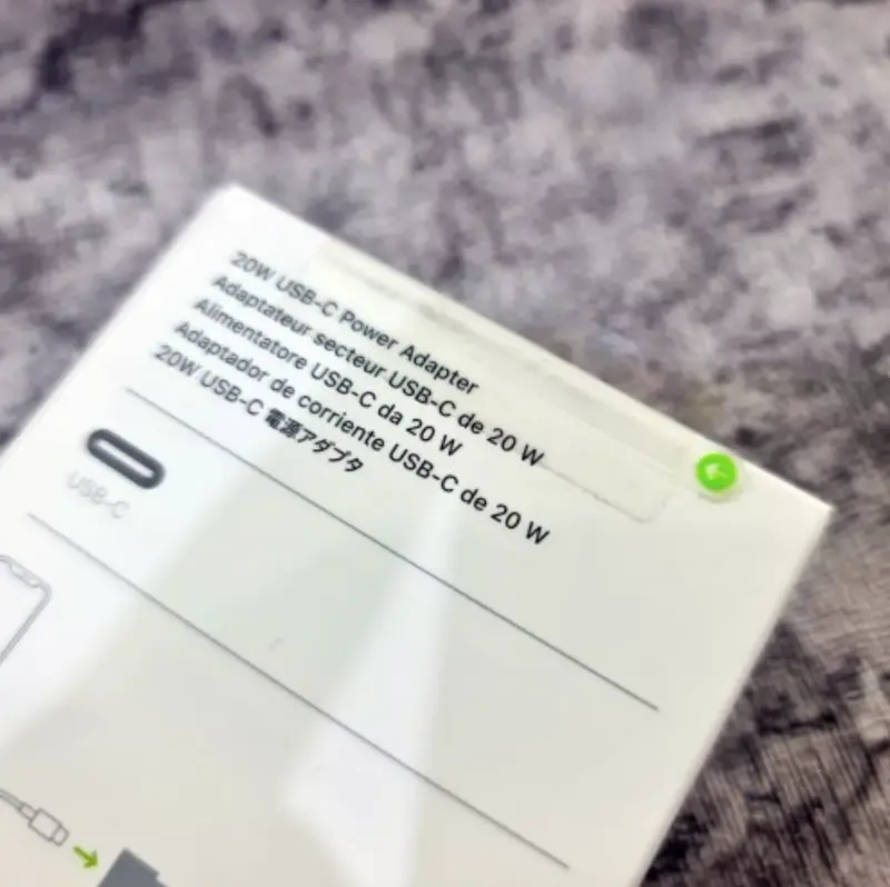 Adaptor IP 20 W Fast Charging Usb C / Kepala casan IP 20W fast charging Type-c Gadget Pengisi 4