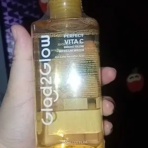 [New] Glad2Glow PERFECT VC BRIGHT GLOW MICELLAR WATER 130ml/ 230ml/ 300ml-Pembersih Wajah Vita C Citrus Junos Untuk Menghapus Makeup Waterproof Membersihkan Kotoran Mencerahkan Melembabkan Kulit Sensasi Segar Glowing Tidak Lengket All Skin Type VITA C