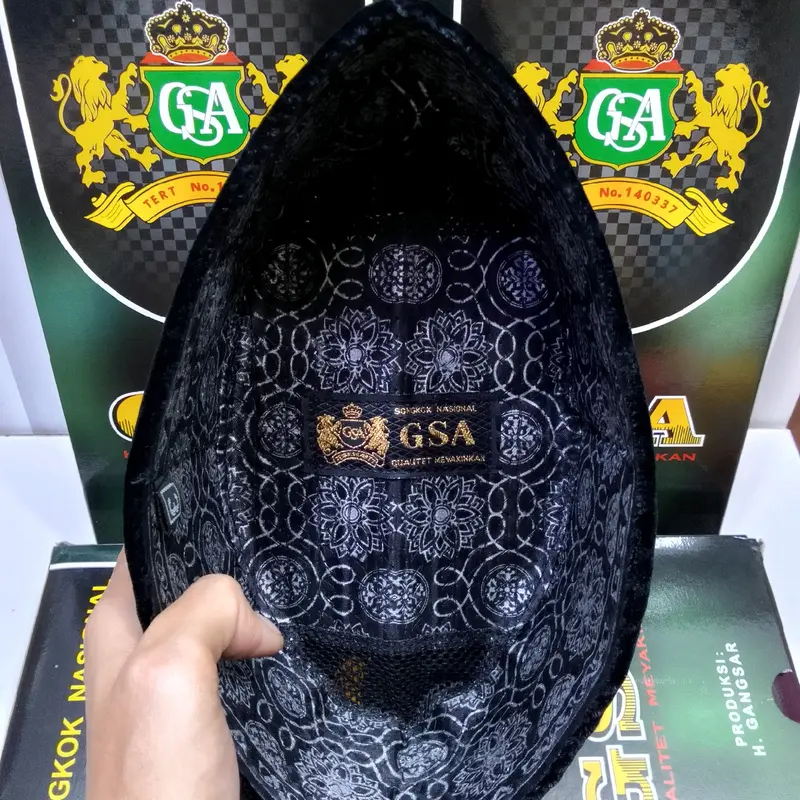 PECI SONGKOK KOPIAH HITAM GSA Bulu Lembut Nyaman peci songkok hitam 2