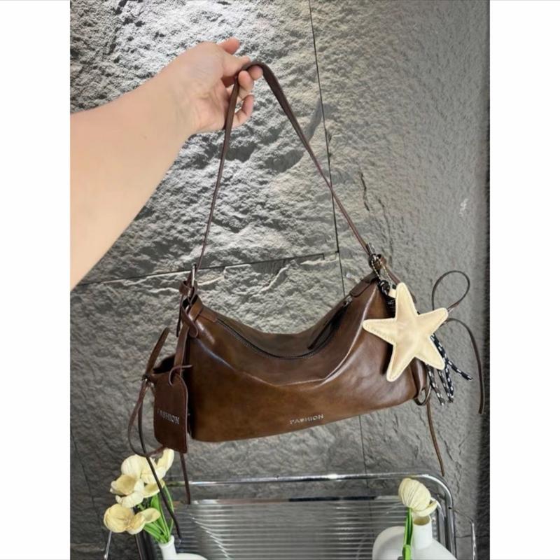 Túi xách nữ đeo chéo đeo vai basic trẻ trung túi công sở da trơn kèm charm xinh BABUMAP _ TDC250