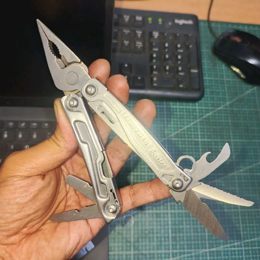 LEATHERMAN BOLSTER dan REV Compact Pocket MULTI TOOLS ORIGINAL Made in USA Peralatan Lipat ringkas ringan