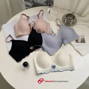 JC128 Bra Wanita Seamless Tanpa Kawat Busa Tipis Nyaman Bh